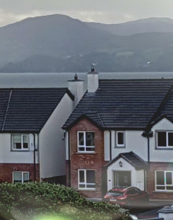 Seaview Apt In Buncrana With Balcony公寓 外观 照片